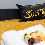 The Bishophill Gathering - Sleeps Up To 12 شقة