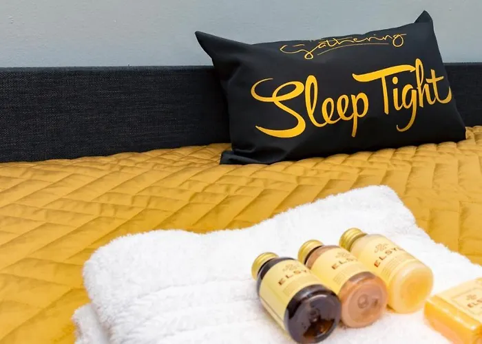 The Bishophill Gathering - Sleeps Up To 12 Lägenhet