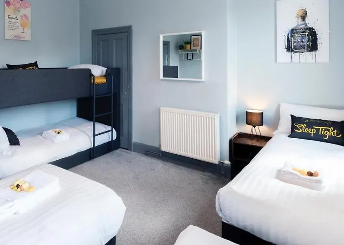 The Bishophill Gathering - Sleeps Up To 12 * York