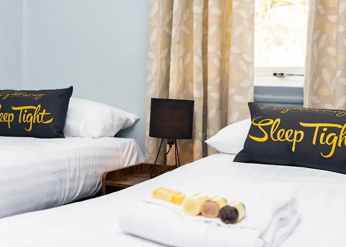 The Bishophill Gathering - Sleeps Up To 12 York