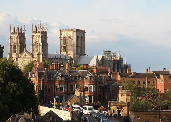 The Bishophill Gathering - Sleeps Up To 12 Lägenhet *