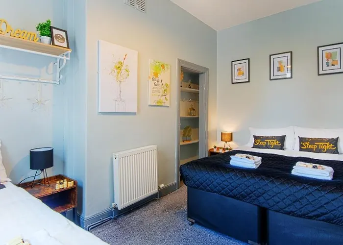 Lägenhet The Bishophill Gathering - Sleeps Up To 12 *