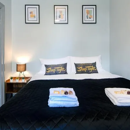 Apartman The Bishophill Gathering - Sleeps Up To 12 York